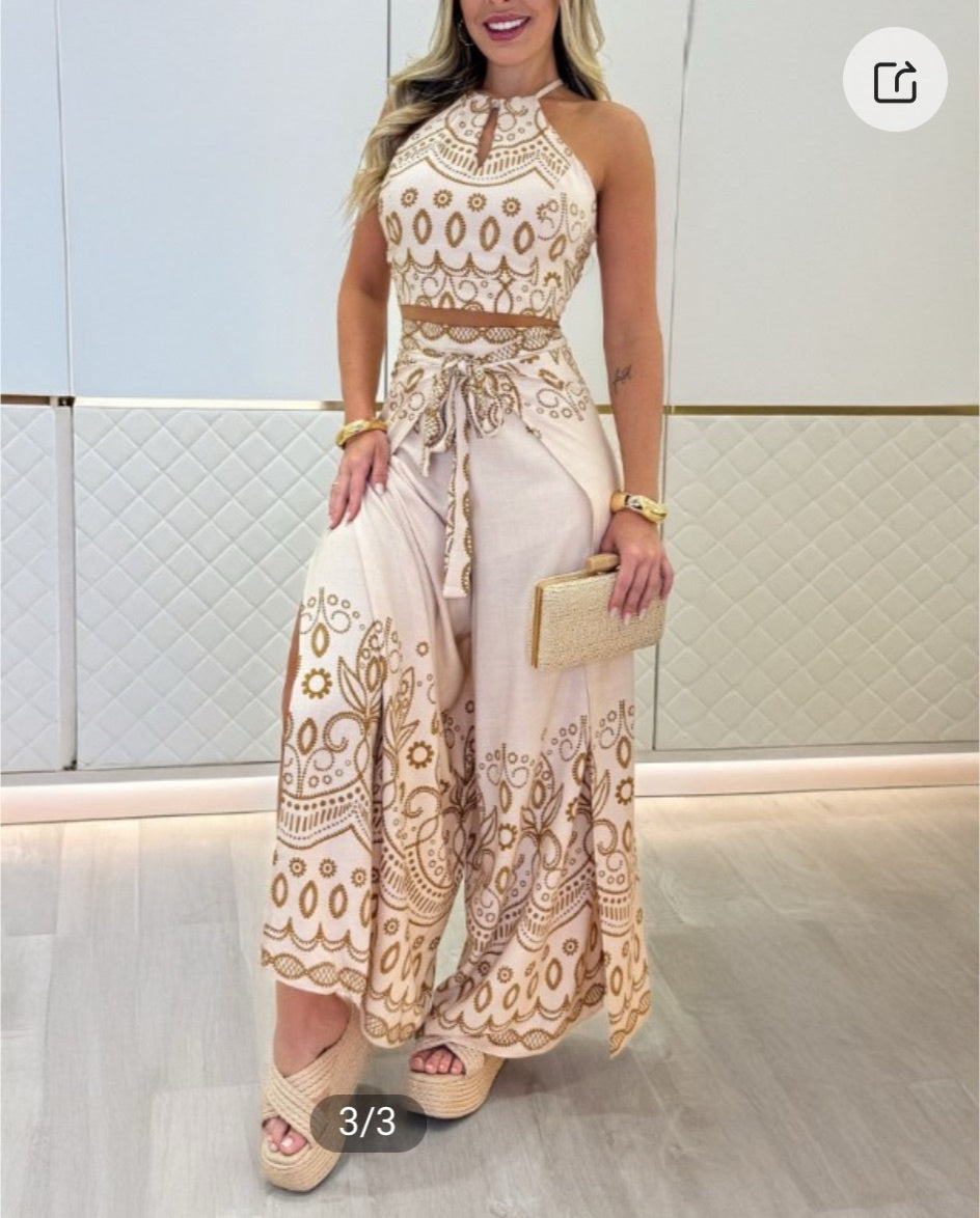 Ladies' Fashionable And Beautiful Dress